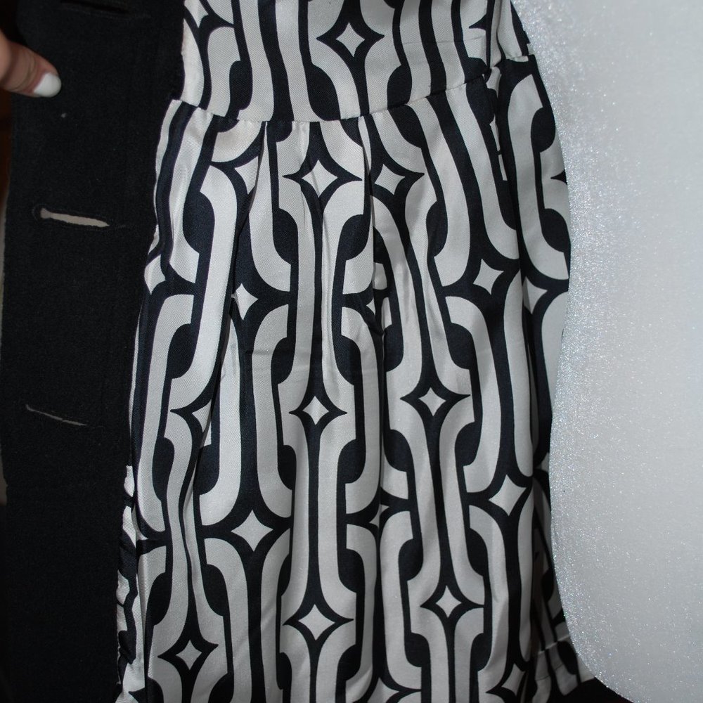 jacket - Picture 3 of 4